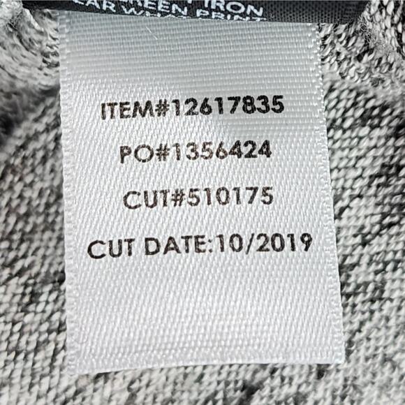 Torrid T Shirt Top 4 Super Soft Plush Knit Floral Gray Pink 54x30 Stretch Comfy - Picture 6 of 11